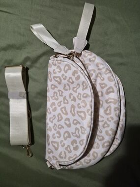 Cream Leopard Print Crossbody Bag with Removable Strap